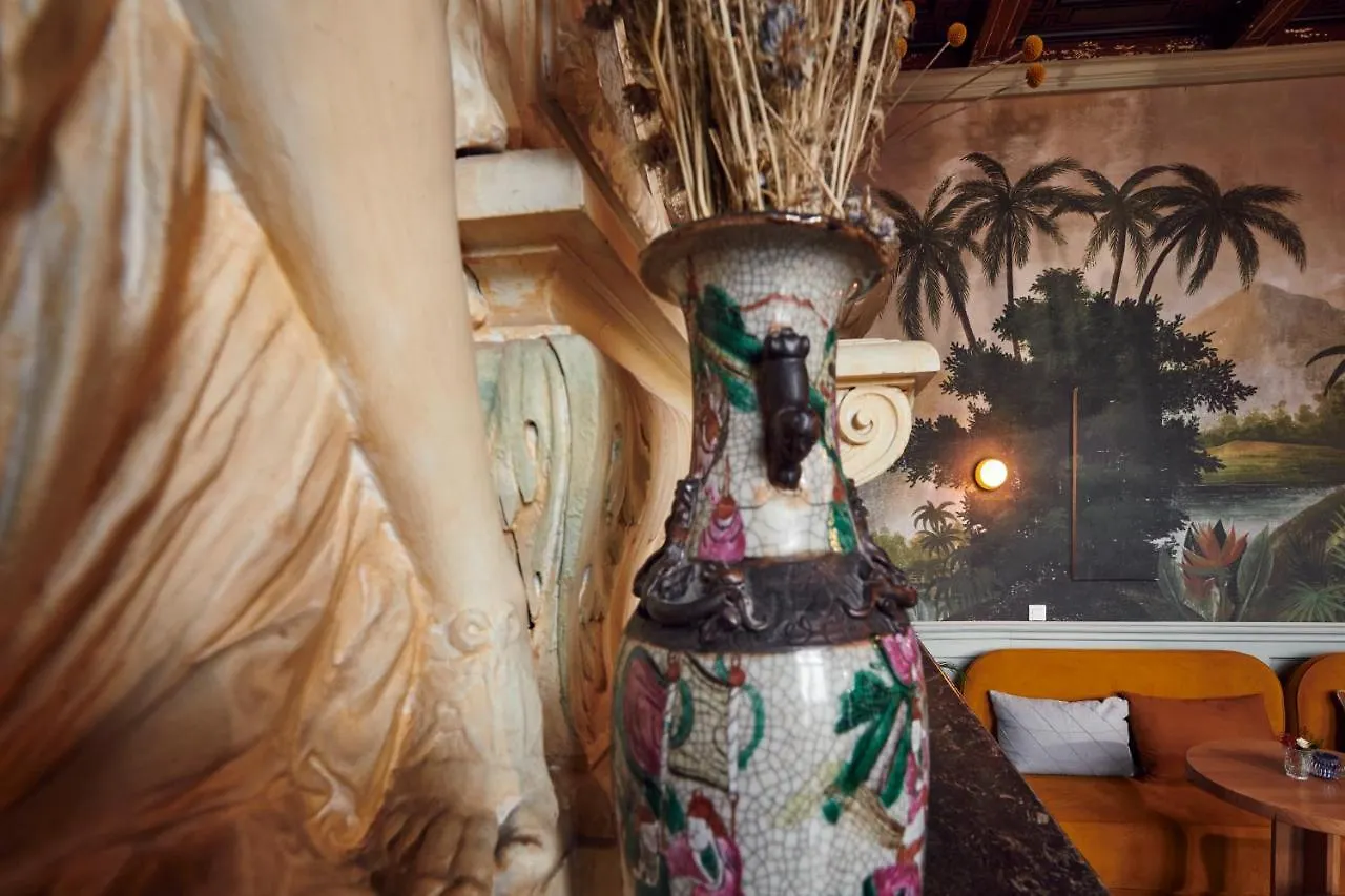 Boutique Hotel Chateau Beaupin Restaurant & Wellness Marseille