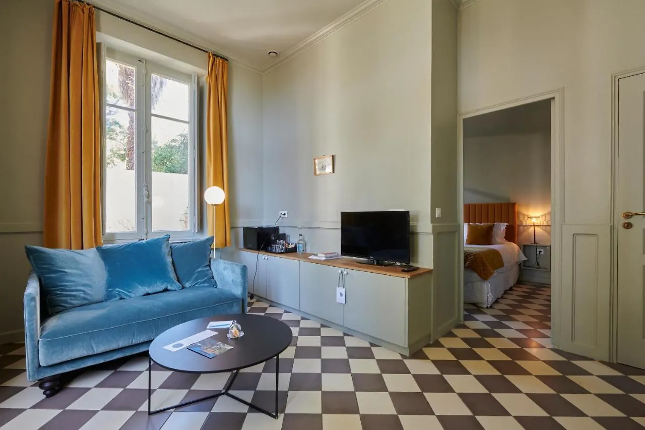 Boutique Hotel Chateau Beaupin Restaurant & Wellness Marseille