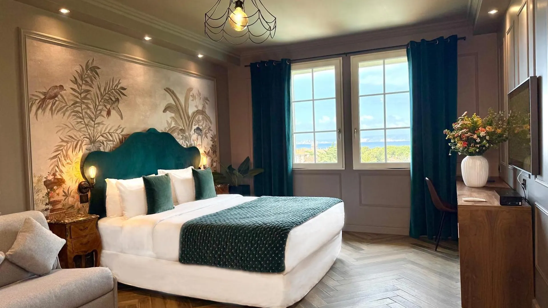 Boutique Hotel Chateau Beaupin Restaurant & Wellness Marseille