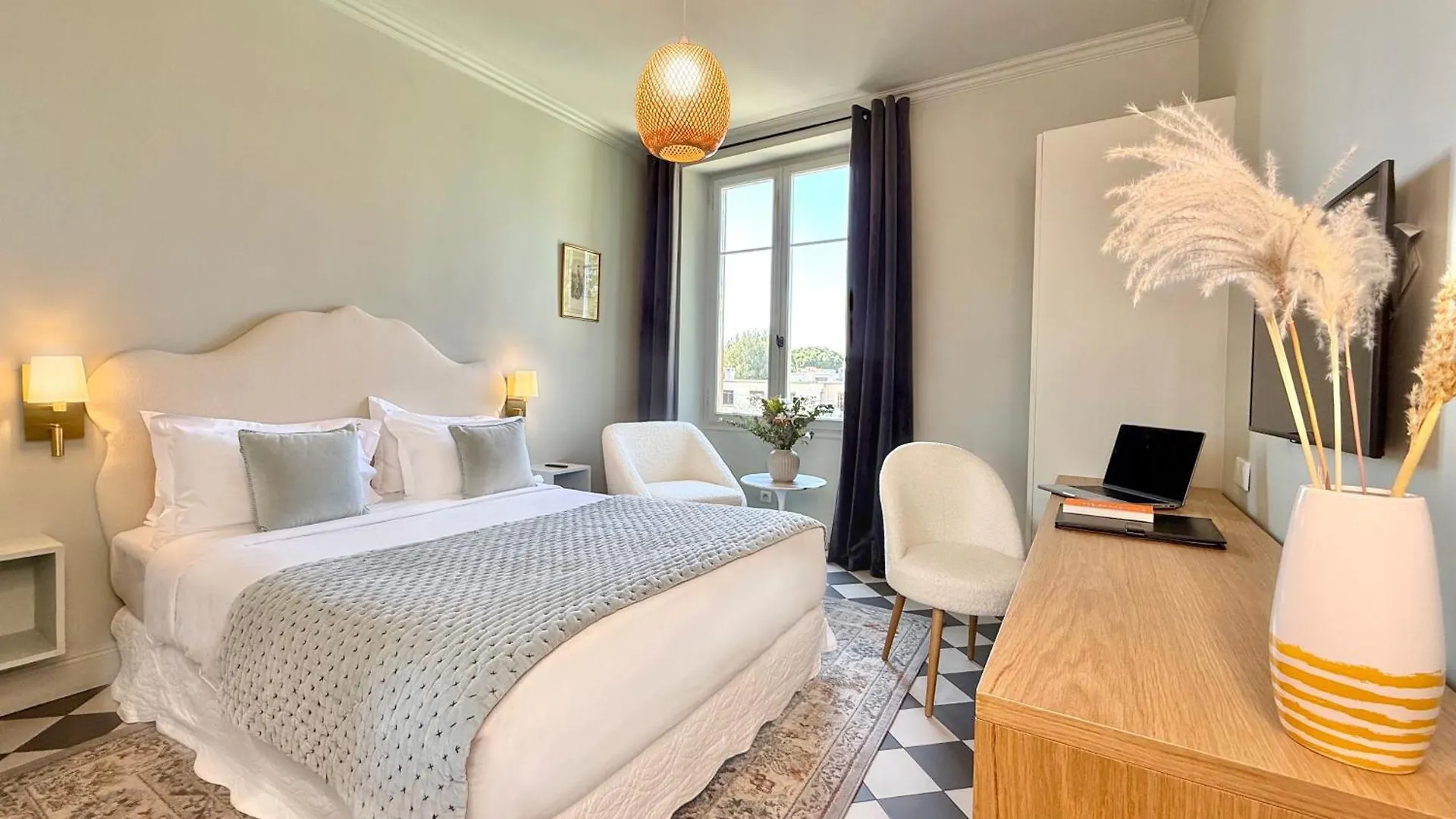 Boutique Hotel Chateau Beaupin Restaurant & Wellness Marseille