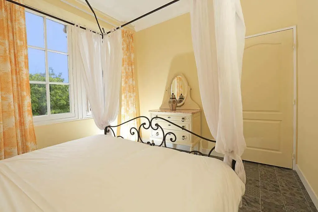 Boutique Hotel Chateau Beaupin Restaurant & Wellness Marseille 0*,